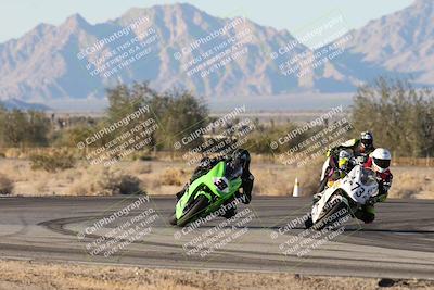 media/Dec-07-2025-CVMA (Sun) [[3e7d2de5dc]]/Race 18-Formula Twins-Formula 40 UL/